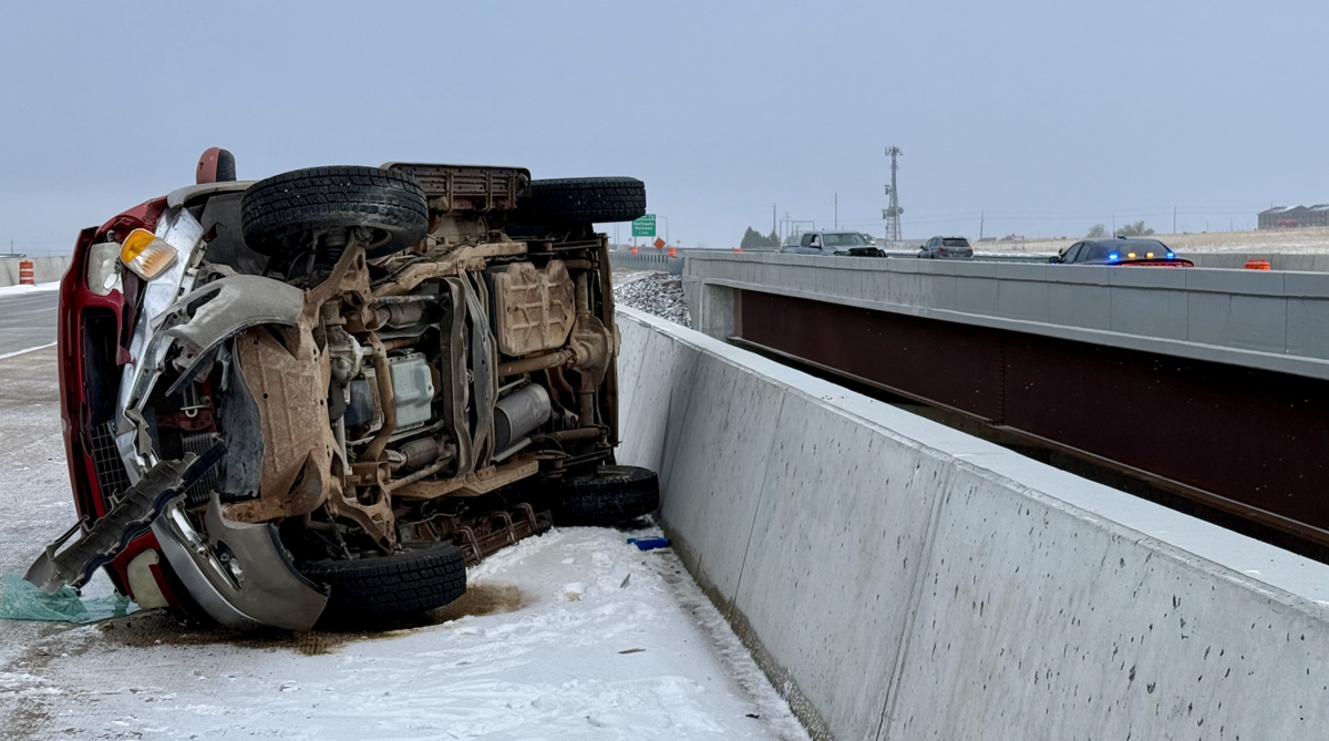 Icy conditions cause 12 wrecks on local freeways, including one that ...