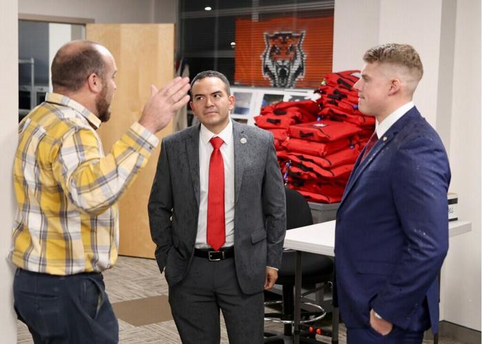 Dixon talking to Worley and Stevens on Election night