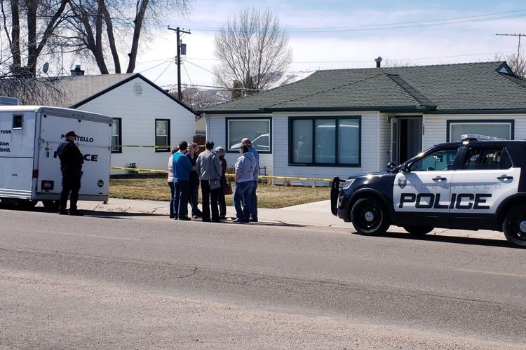 McKinley homicide (family standing outside)