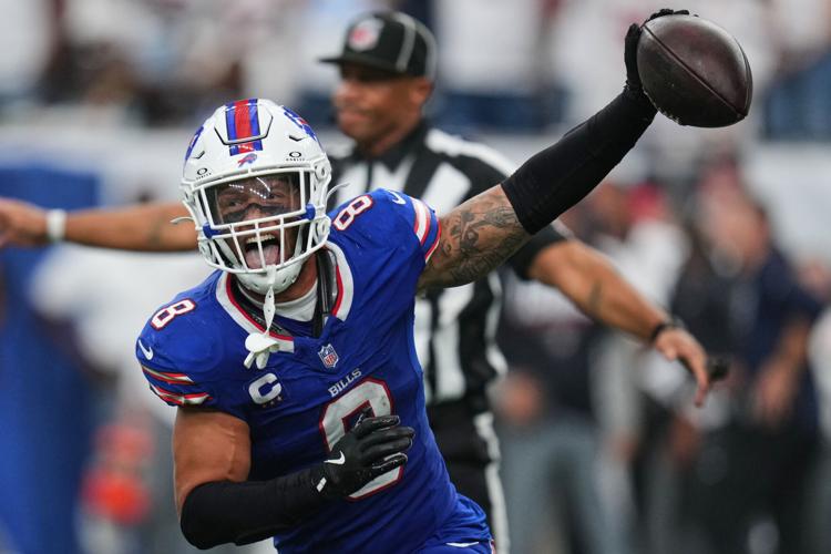 Top photos from the first Sunday of the NFL season
