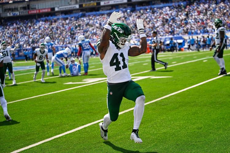 Top photos from the first Sunday of the NFL season