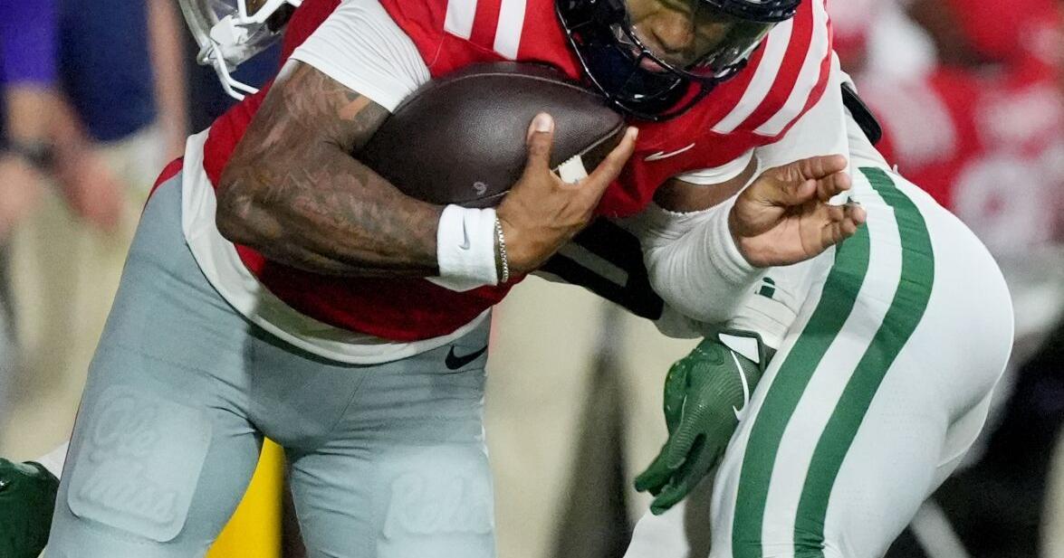Charlotte Mississippi Football