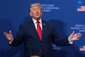Trump: ICE should keep making traffic stops despite recent shootings