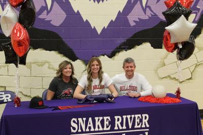 Abby Morgan signs letter of intent at Montana Western Montana