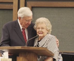 Barbara Ballard dies