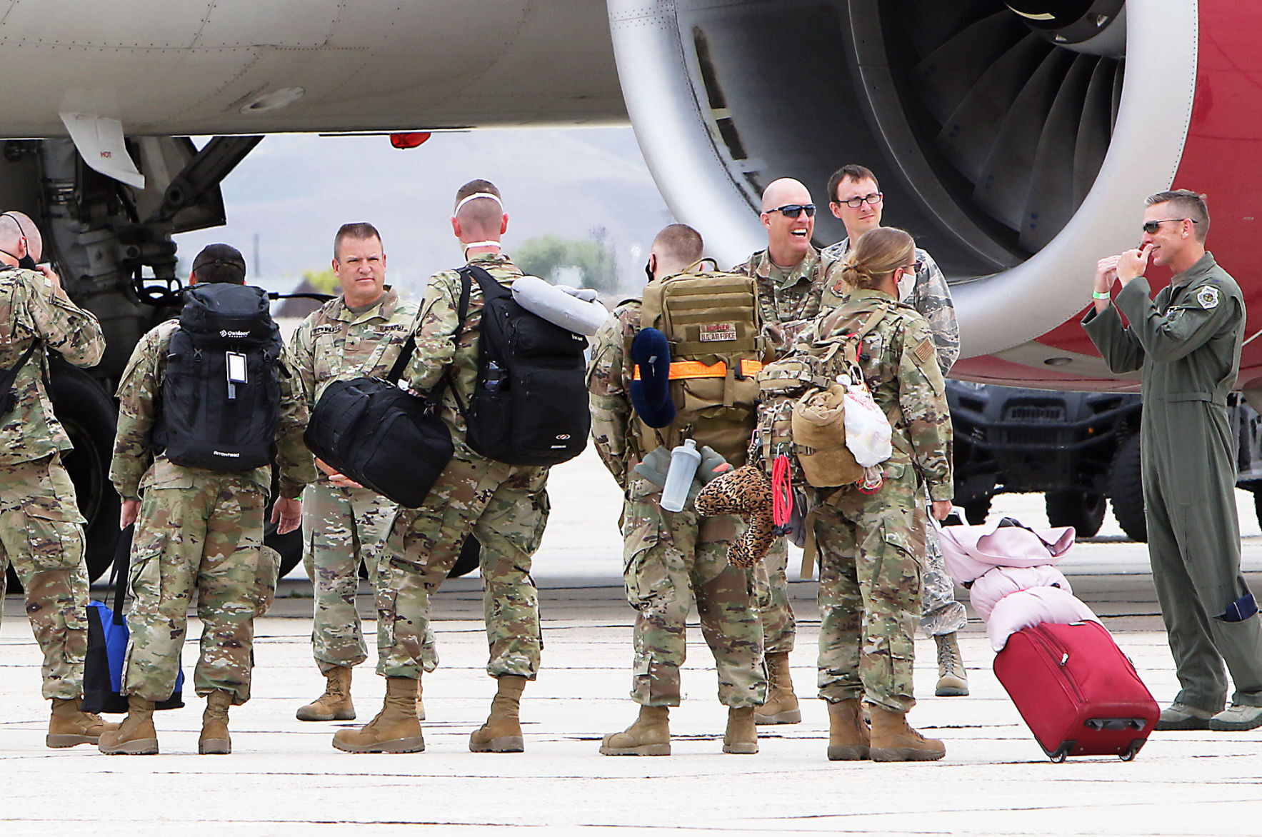 Over 400 Idaho Air National Guard Members Deploy To Southwest Asia   5f2ec48420c15.image 