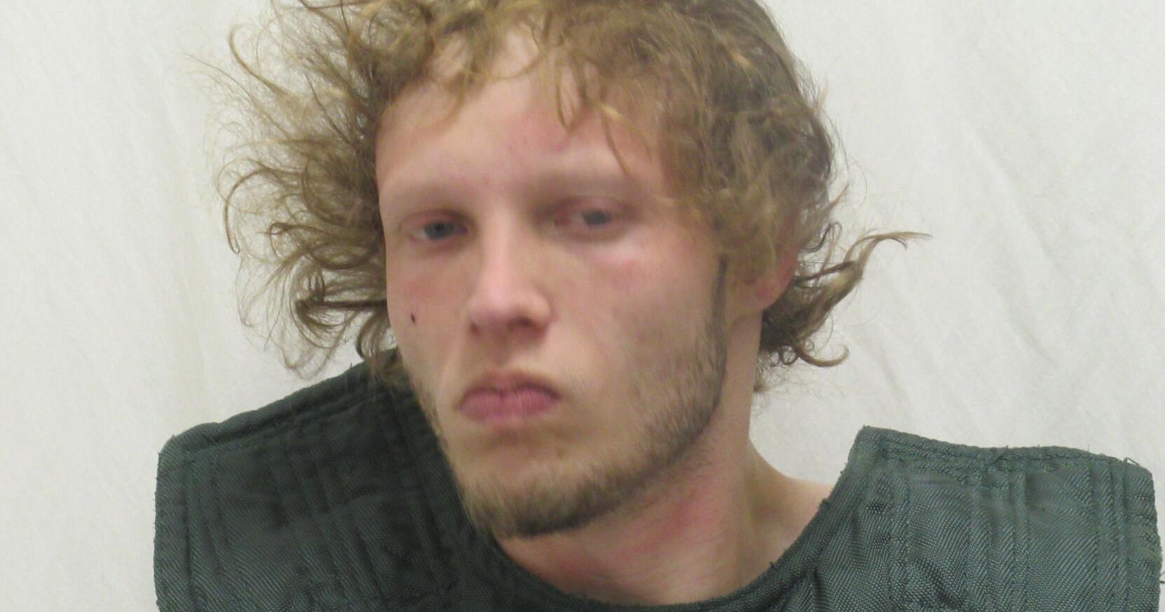 Police: Naked local man arrested after being found in home with stolen bank cards - Vimarsana News