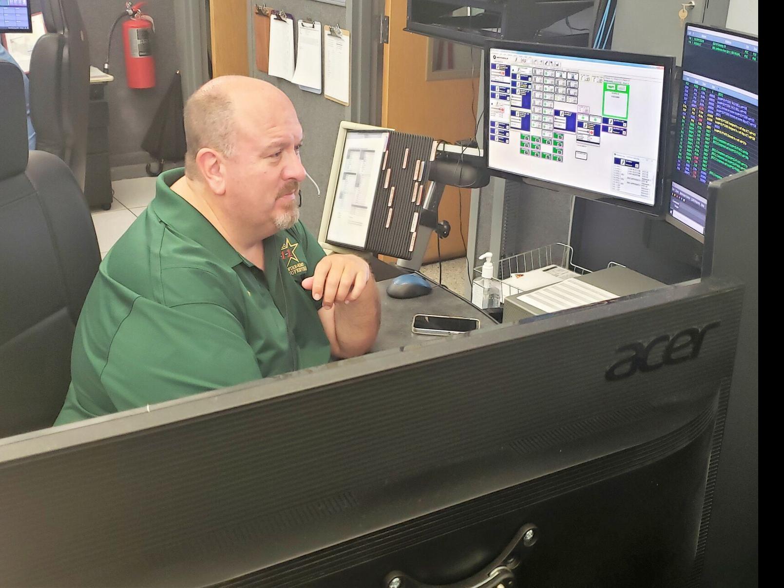 SPECIAL GROUP OF PEOPLE': Pocatello police dispatch center first in state  to receive global accreditation | Crimes & Court | idahostatejournal.com