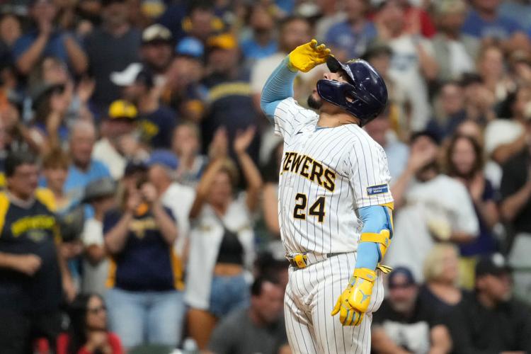 Reds Brewers Baseball