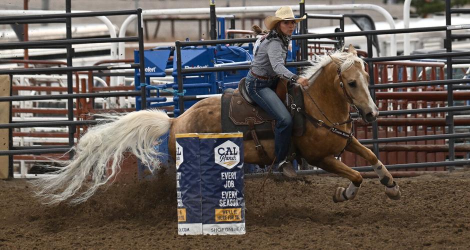 barrel racing#2_2223.jpeg