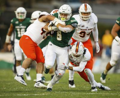 Isu Football Bengals Stunned 37 14 By Cal Poly Isu