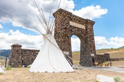 Yellowstone north entrance