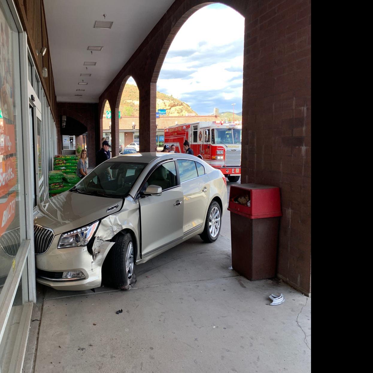 Car Crashes Into Pedestrian Retail Store In Pocatello Local Idahostatejournal Com