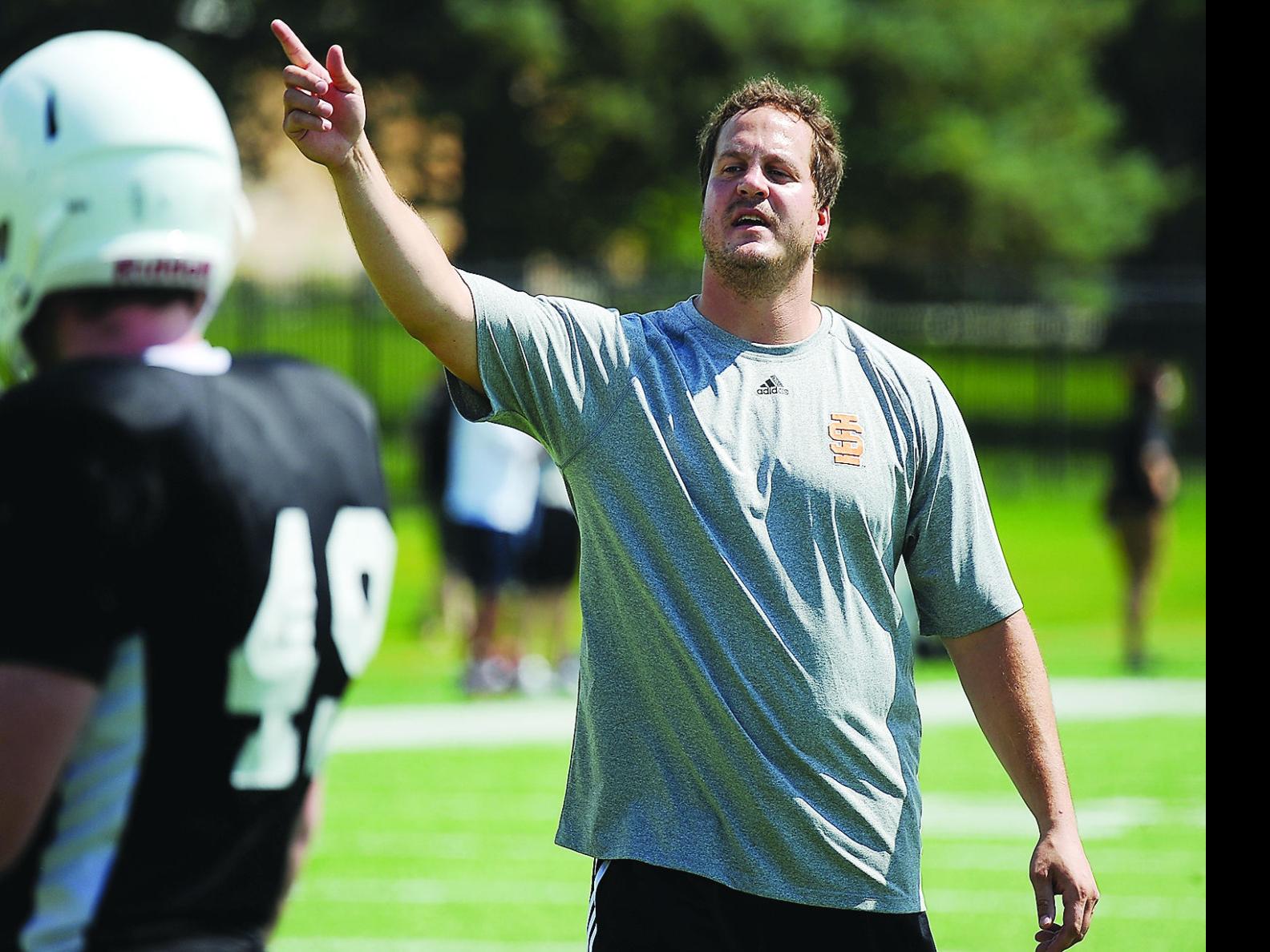A Dream Revitalized Idaho State S Roger Cooper Feeds His