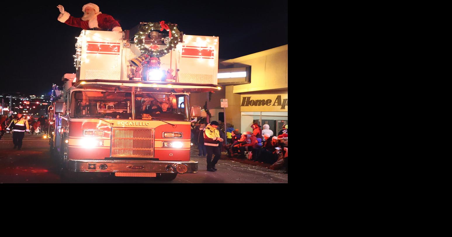 Photos of Christmas Night Lights Parade in downtown Pocatello