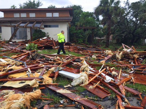 Hurricane Irma pummels Florida; 'This one scares me'