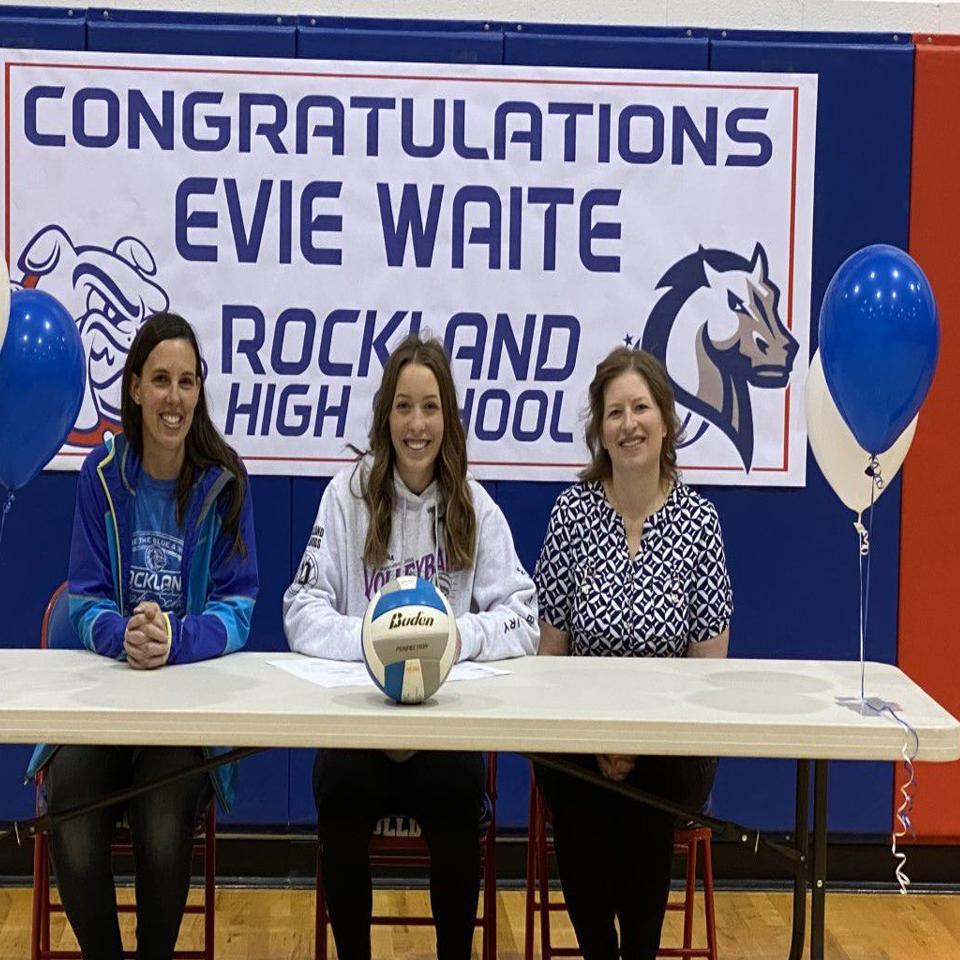 Rockland S Evie Waite To Play Volleyball At Mercy College In New