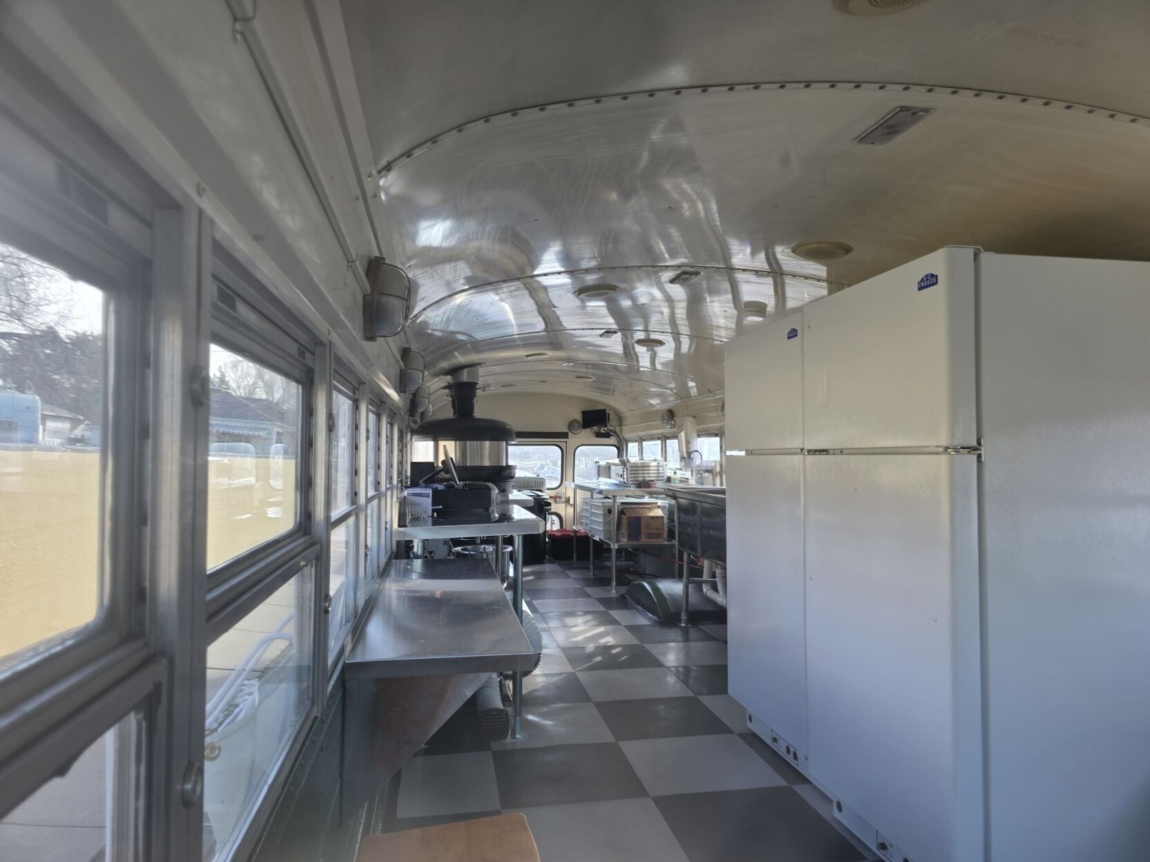 Interior.jpg