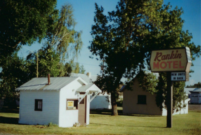 Rankin Auto Court from U.S. Highway 20 showing Office Cabin and present Sign, 2000,