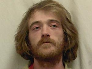 Police: Local man arrested for threatening victim with scissors day after jail release