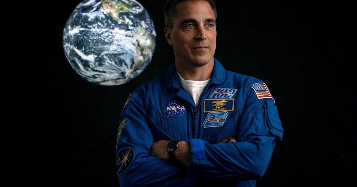 Navy SEAL turned astronaut inspires Idaho veterans with tales from sea to space