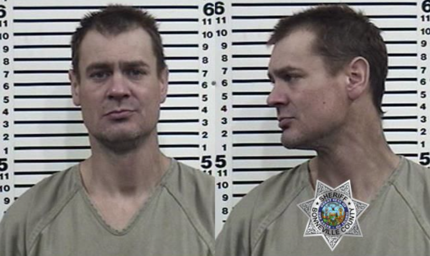 Chris Foiles