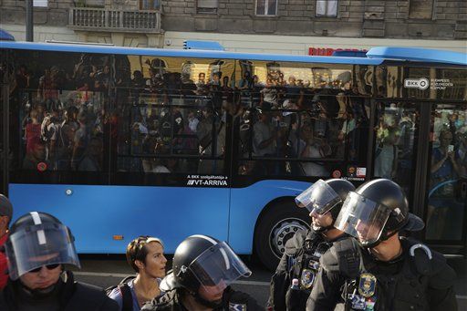 Hungary Migrants