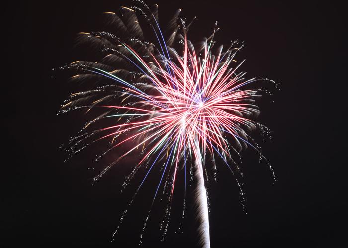 Photos of Christmas in the Night Time Skies in Pocatello Freeaccess