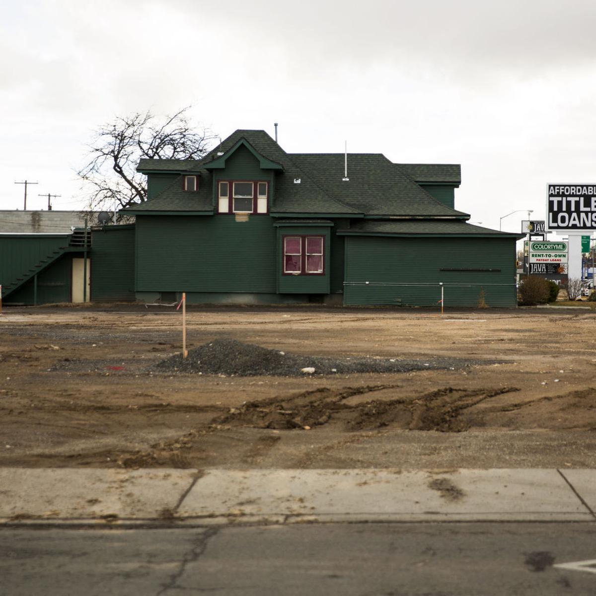 Walmart Carl S Jr And Olive Garden Have Building Permits In Twin