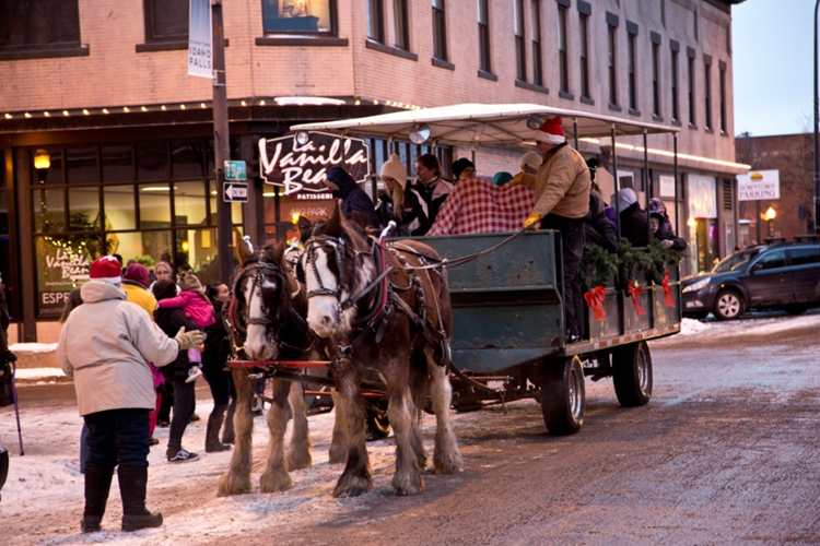 Horse Drawn Trolley rides in Idaho Falls