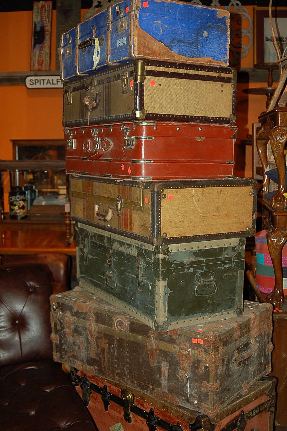 Shelley store offers world of new, antique items | East Idaho ...