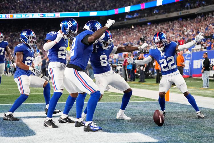 Top photos from the first Sunday of the NFL season