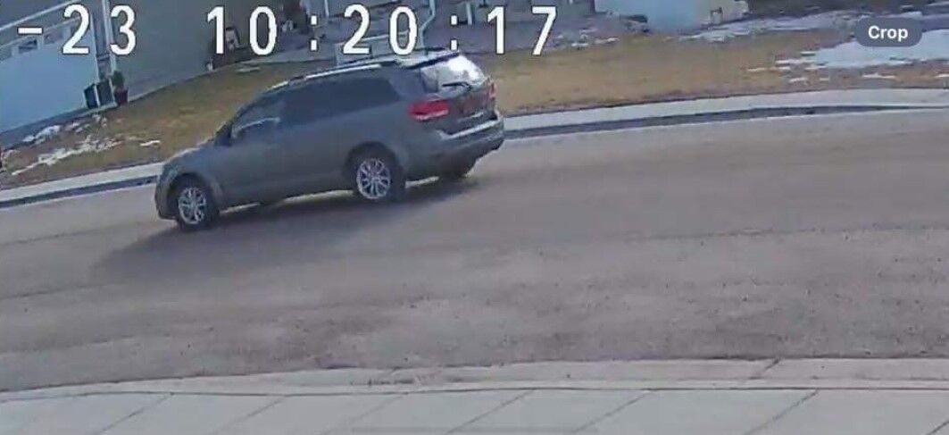 Potential suspect vehicle in Sienna Drive residential burglary