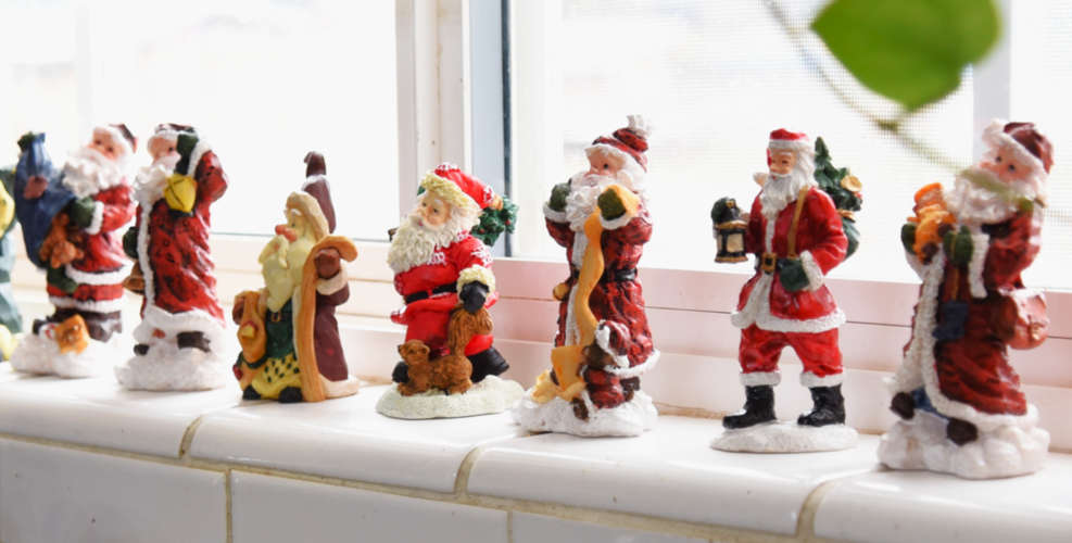 row of santas p