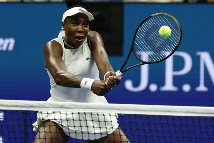 Venus and Serena Williams put on a show in thrilling U.S. Open return, in photos