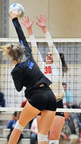 HHS vs Preston vball2