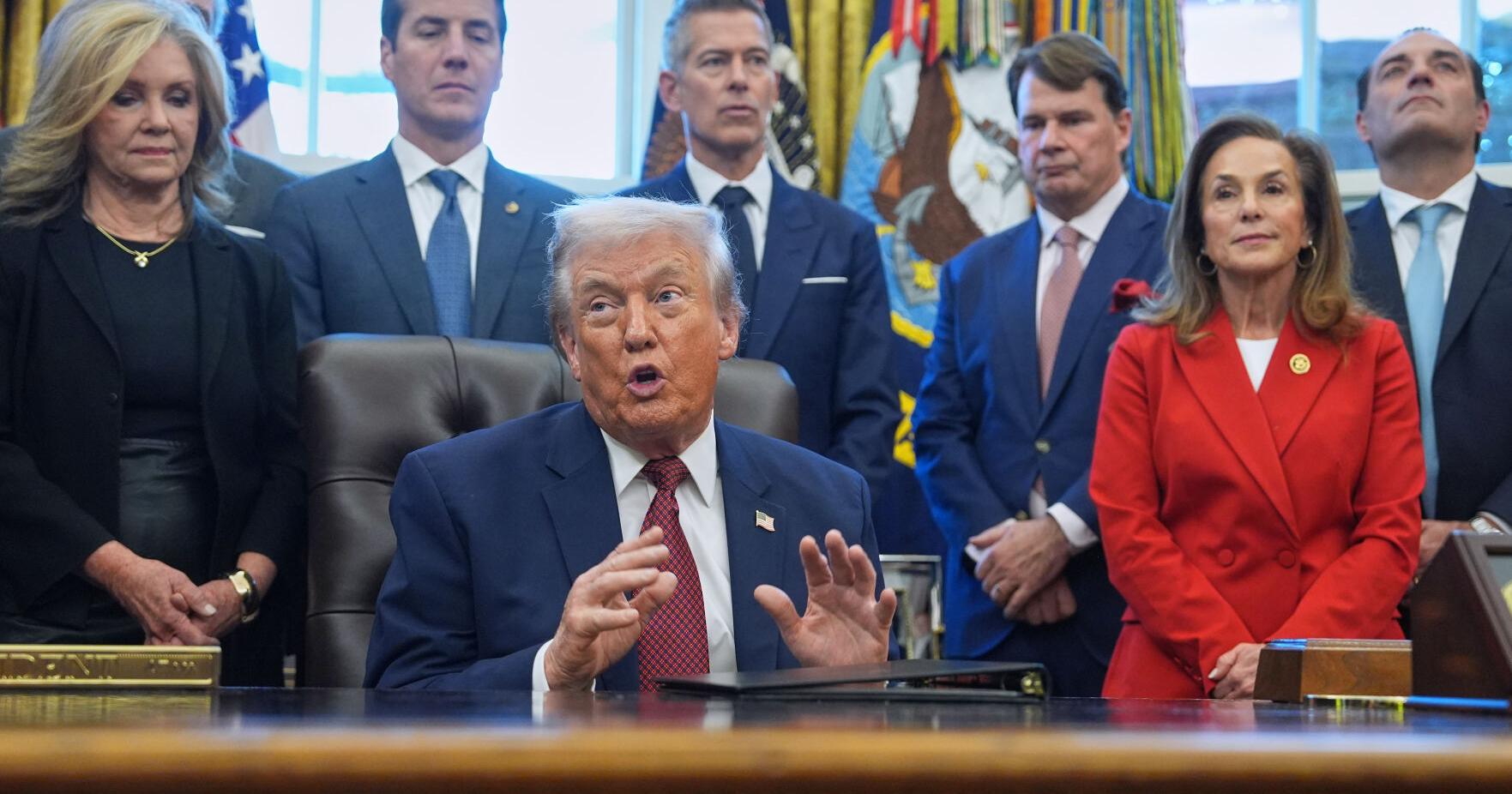 Trump administration set to roll out lower fuel economy standards for cars , light trucks