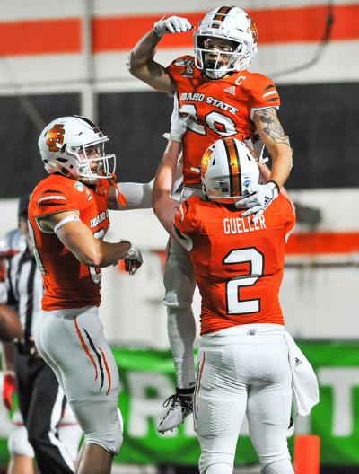 A Win Is A Win Sometimes Sloppy Bengals Beat Western Colorado