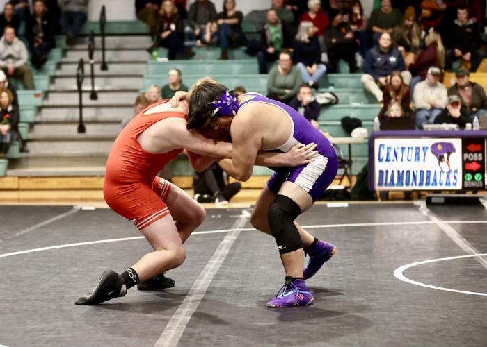 Highland/Century wrestling