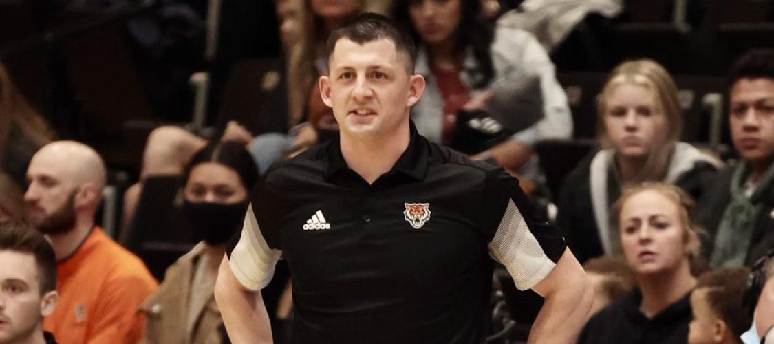 Joe White Idaho State mens baksetball