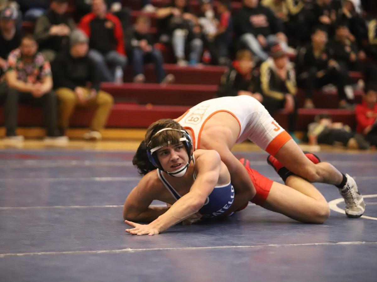 Century Wrestling Shines For District Tournament Win Preps Idahostatejournal Com Arizpna Grand Canyon Wrestling Tournament 2022