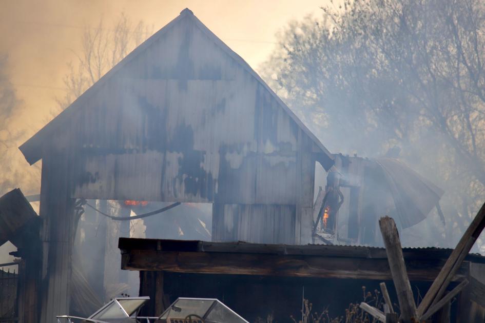 Fire Destroys Fort Hall Garage Local Idahostatejournal Com