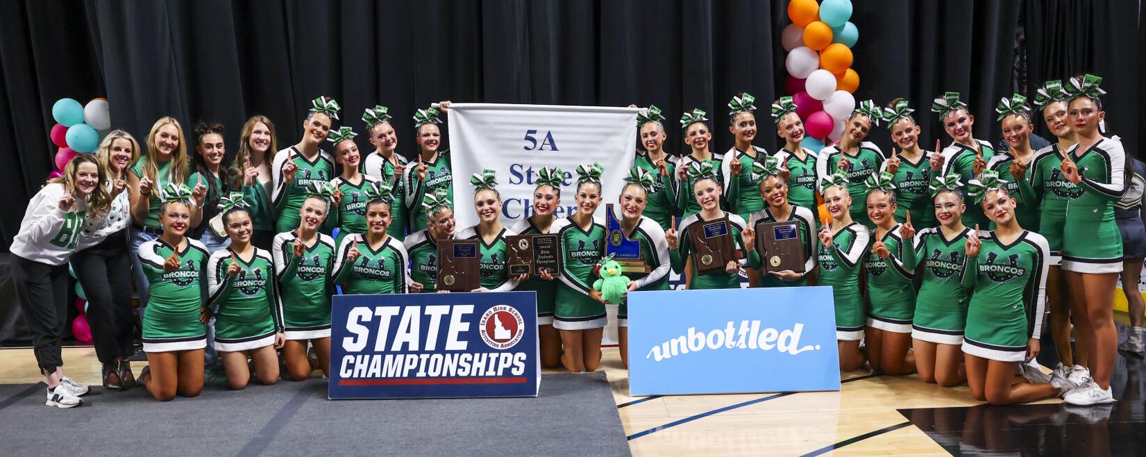 Blackfoot cheerleading team