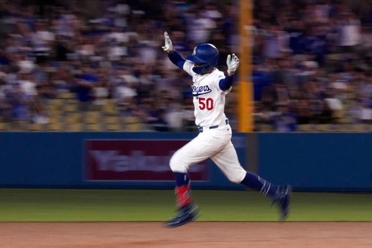 Reds Dodgers Baseball