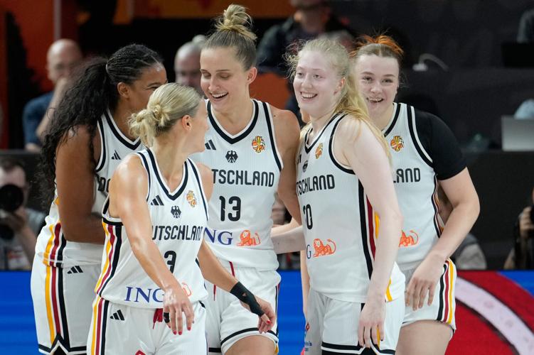 WCup Germany Japan Basketball