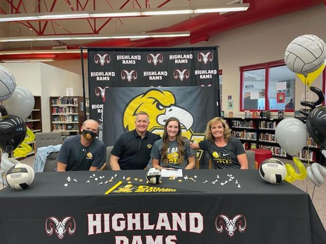 Mackenna Thayne Signing pic