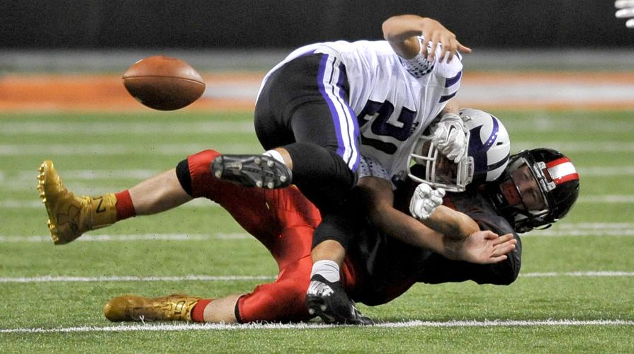 Shelley vs Tooele football 6.jpg