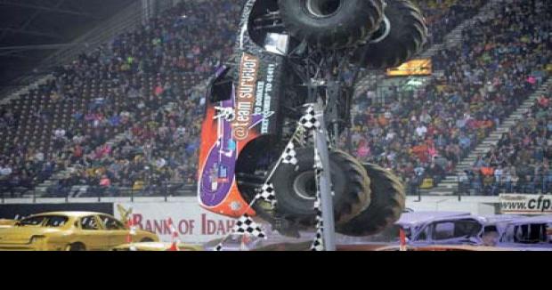 Calendrier Spectacle Monster Truck France 2023 Monster Love Affair: Big Trucks Driven By Both Sexes Compete At Holt Arena  | Members | Idahostatejournal.com
