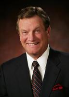 Simpson pitches immigrant farmworker bill in Idaho Falls
