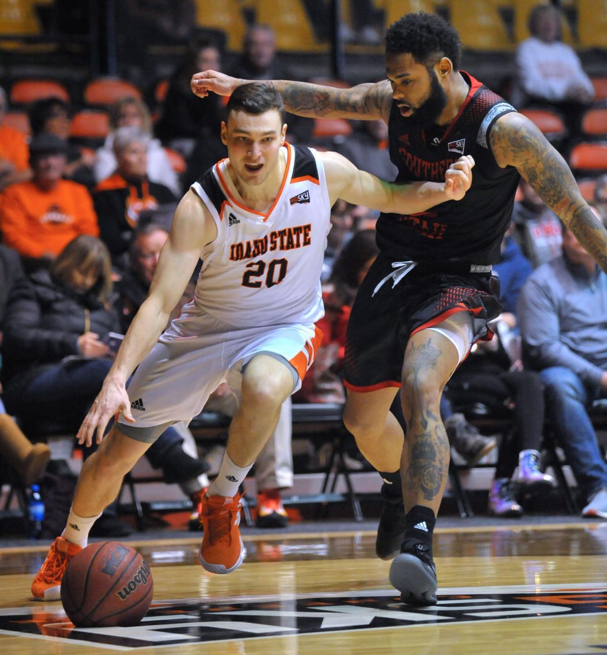 Notebook Balint Mocsan Among Five Isu Basketball Players In